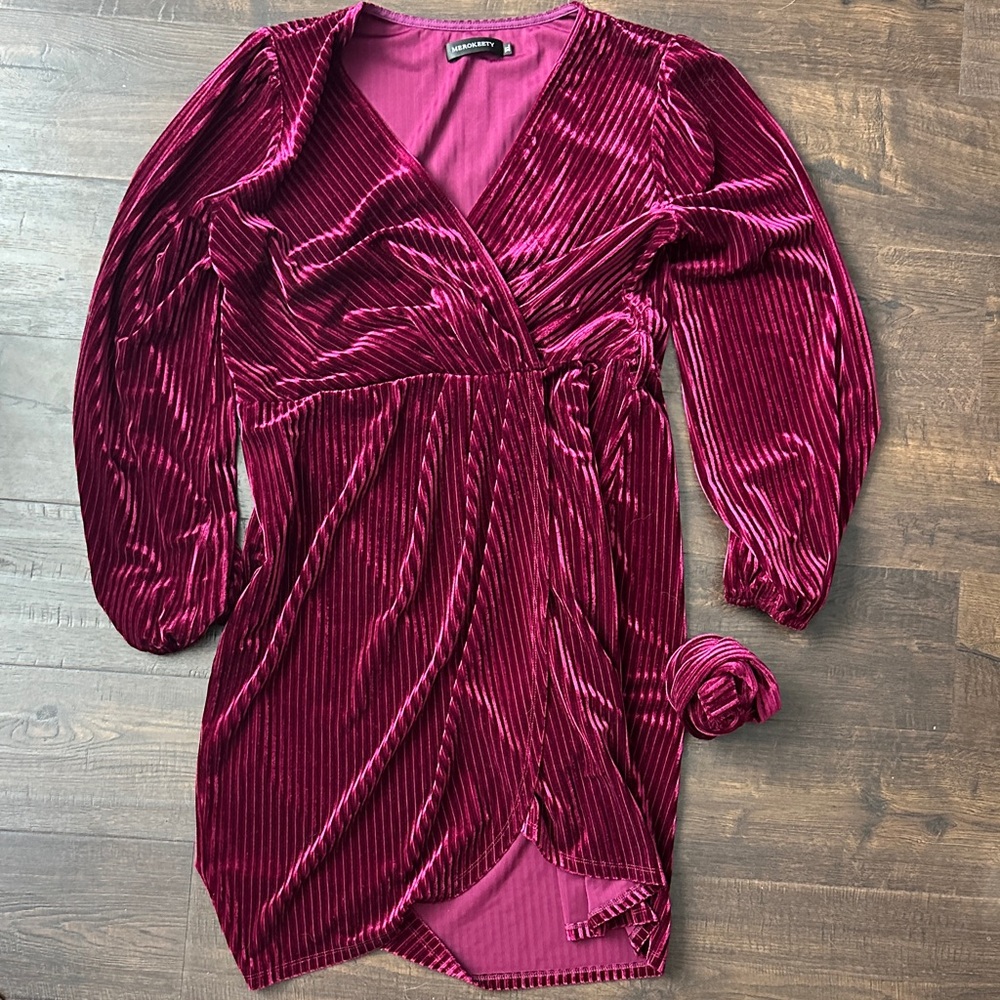 Luxurious Velvet Long Sleeve Dress in Deep Wine #c3